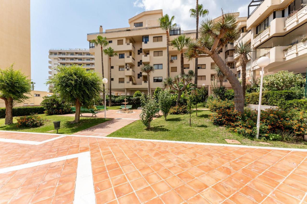 Malagasuite Torremolinos Seaside Penthouse מראה חיצוני תמונה