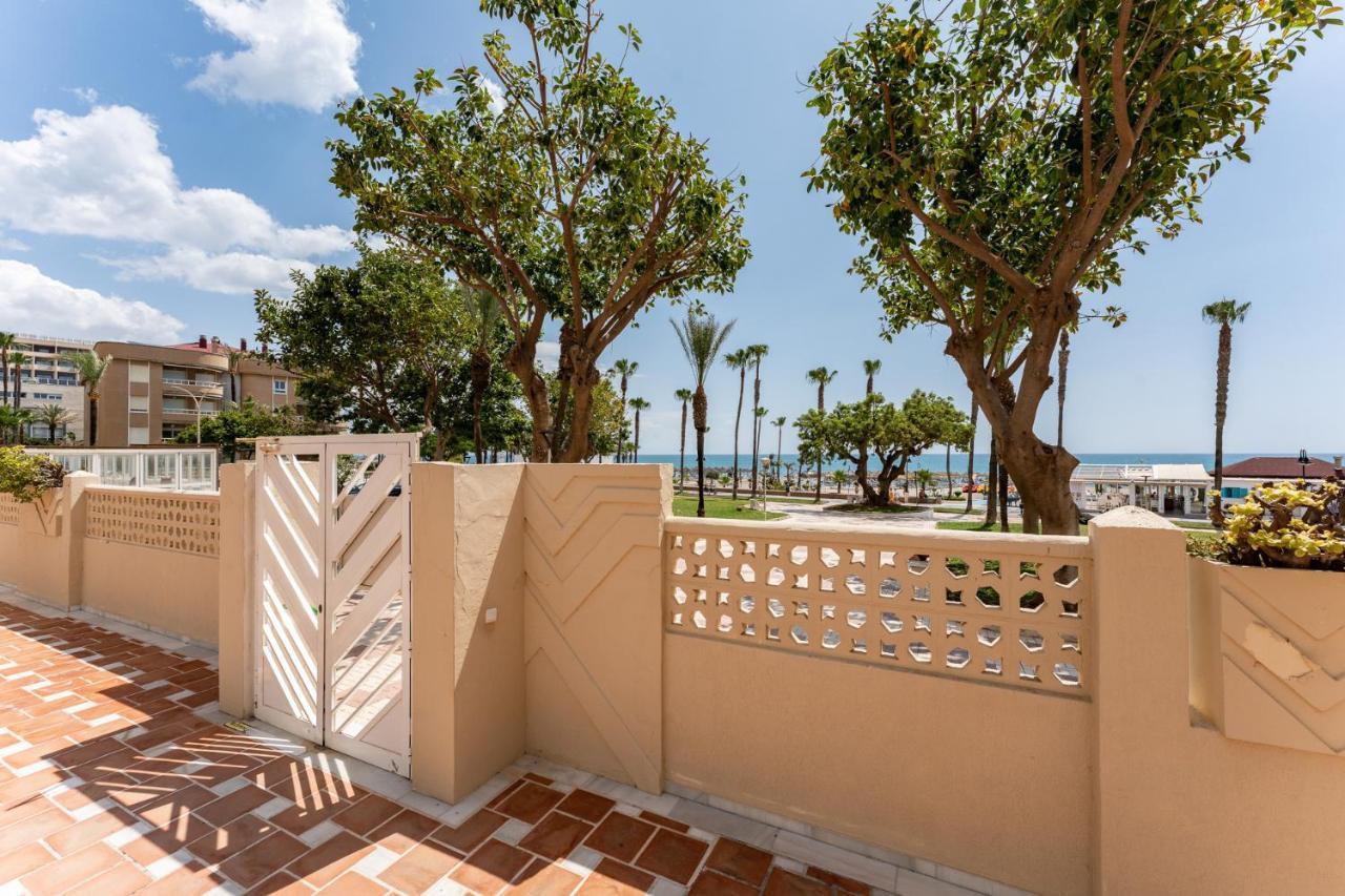 Malagasuite Torremolinos Seaside Penthouse מראה חיצוני תמונה